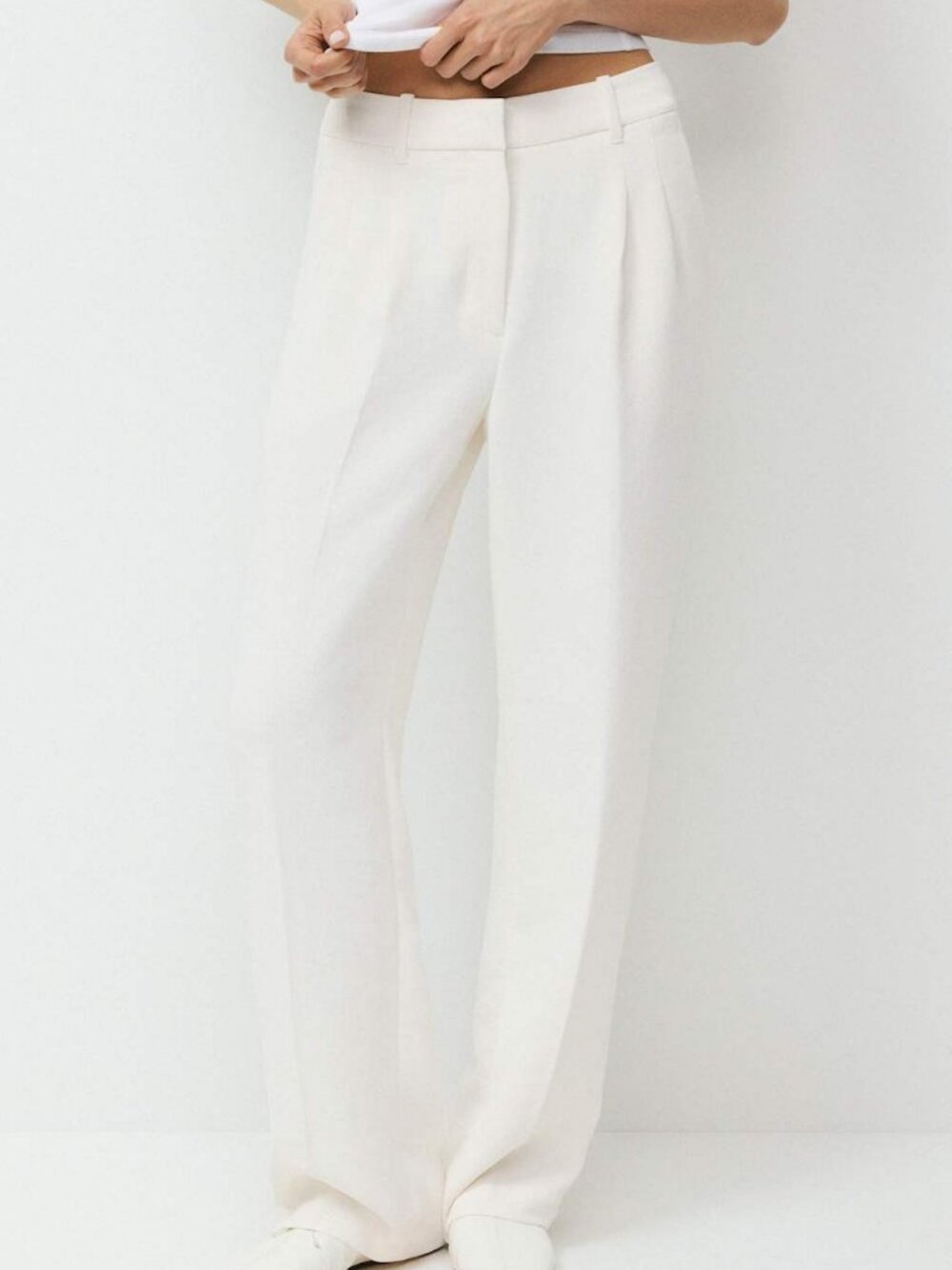 Aritzia Wilfred The Effortless Pant Crepette Light Birch Size 2